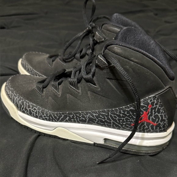 Jordan Air Deluxe - Picture 1 of 11